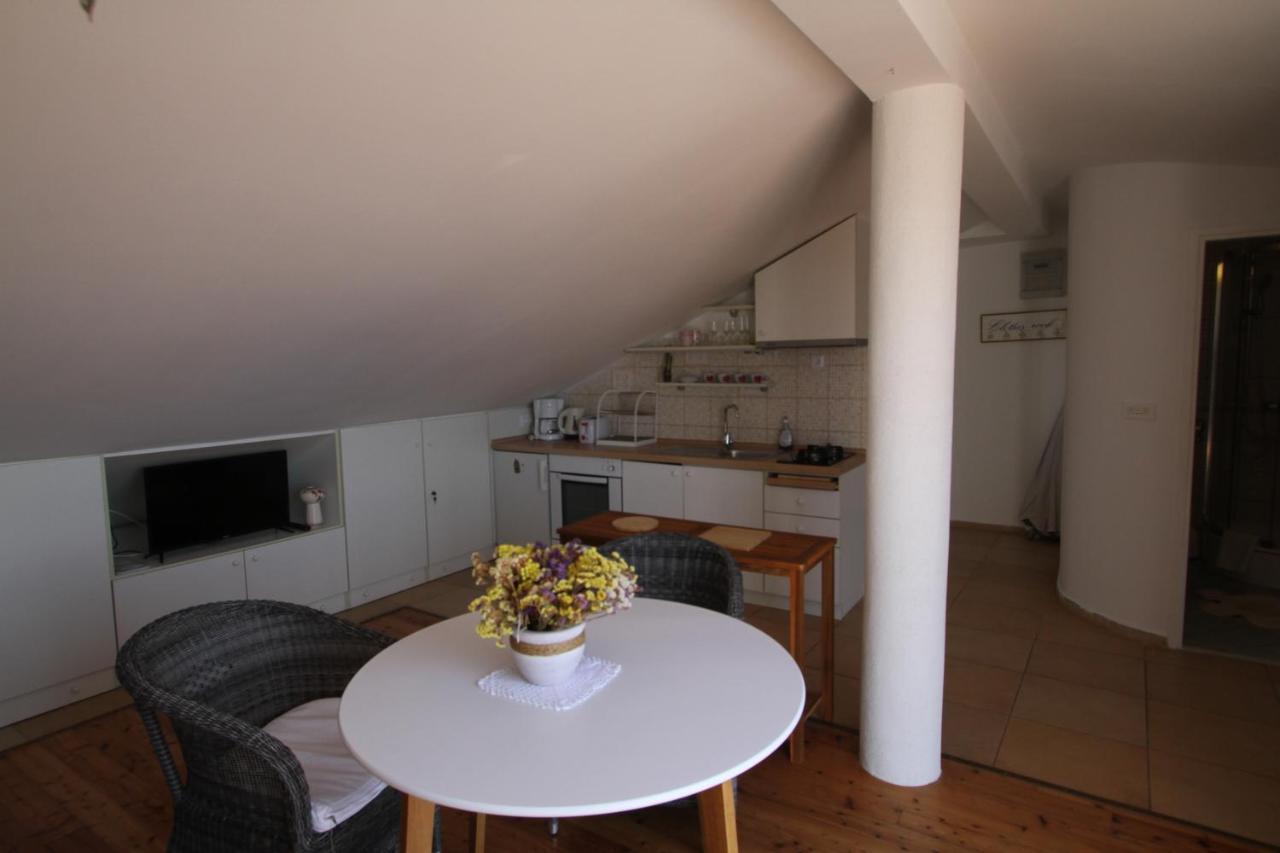 Tanya-apartments And 3*