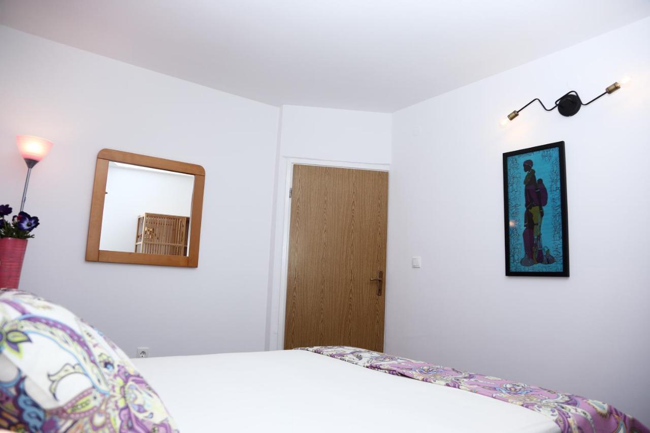 Tanya-apartments And
