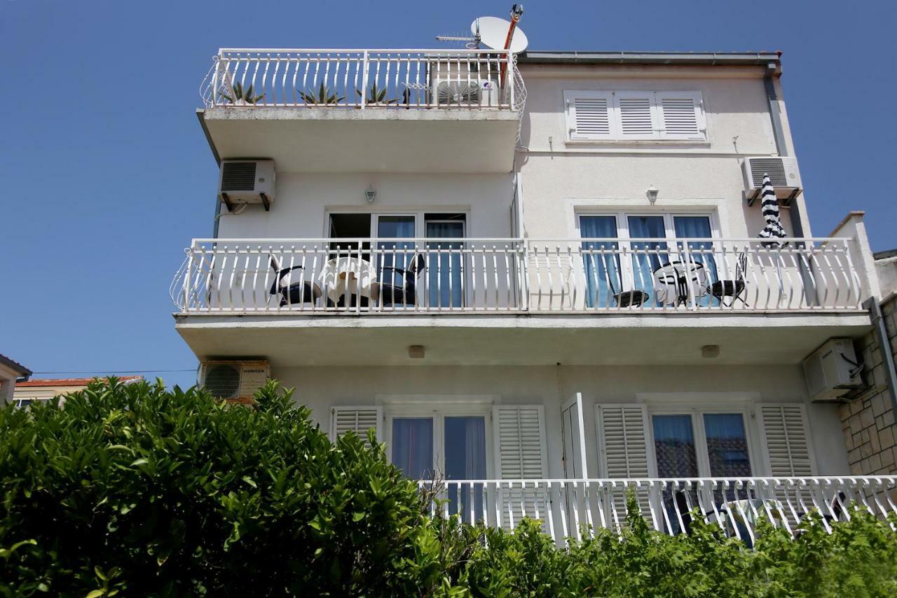 Casa de hóspedes Tanya-apartments And Hvar Town